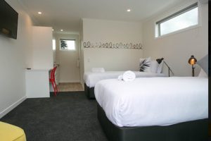 Podium-Lodge-Cambridge-Accommodation-Bike-Hire